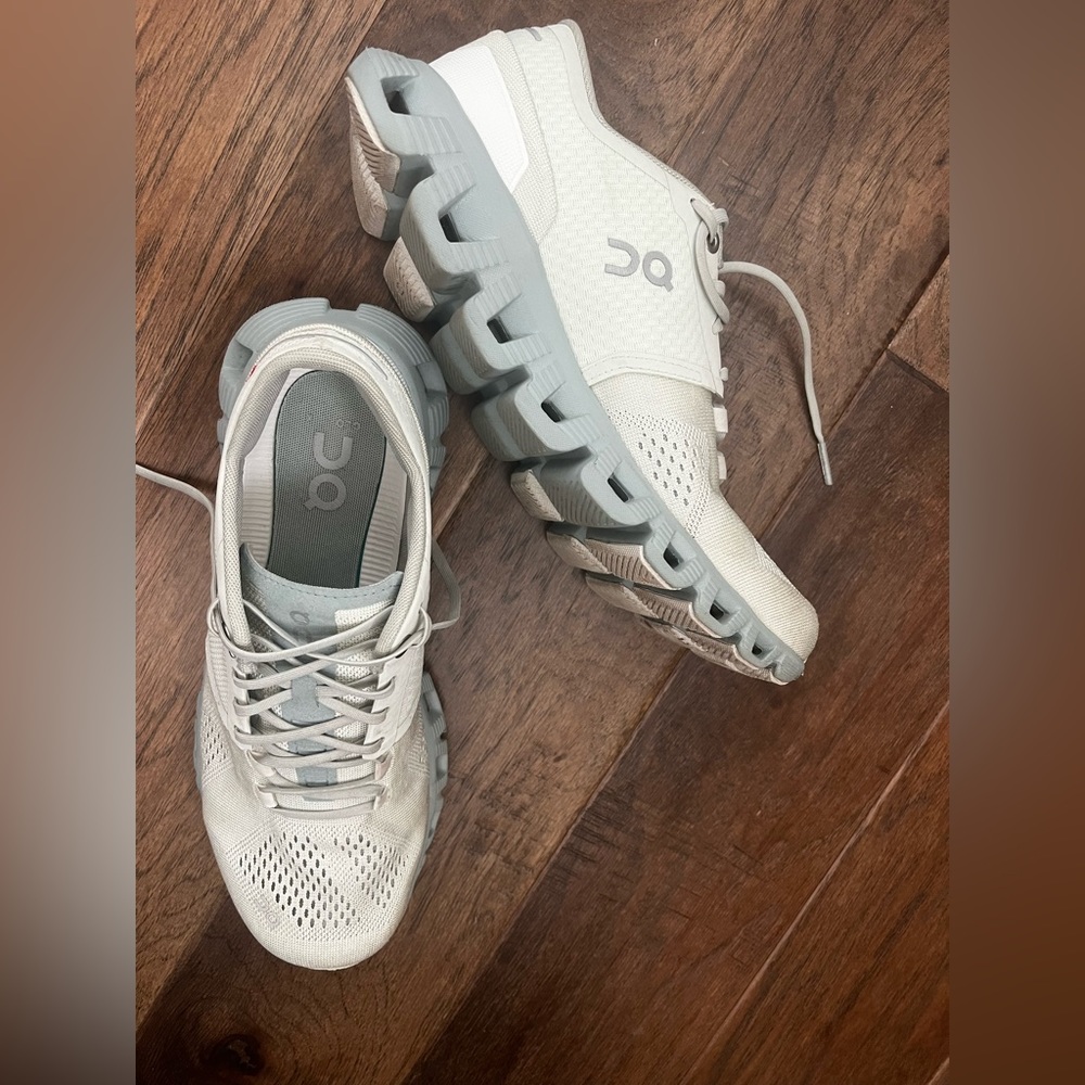 On Running Athletic Shoes in Light Gray and White